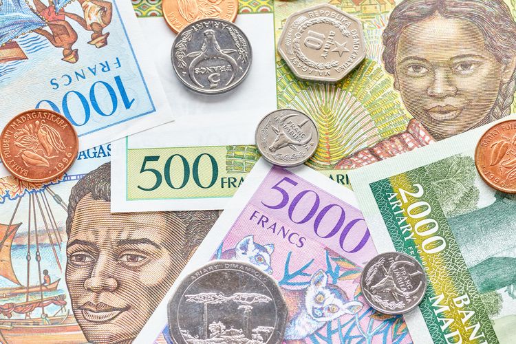 マダガスカルの通貨とチップ