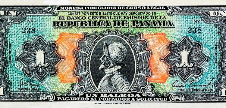 パナマの通貨とチップ
