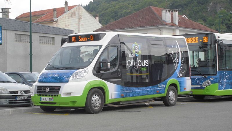 LourdesParaan ng Transportasyon