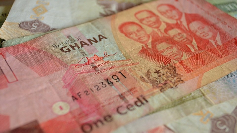ガーナの通貨とチップ