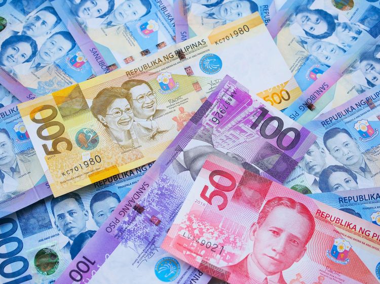 Philippines - Currency & Tipping