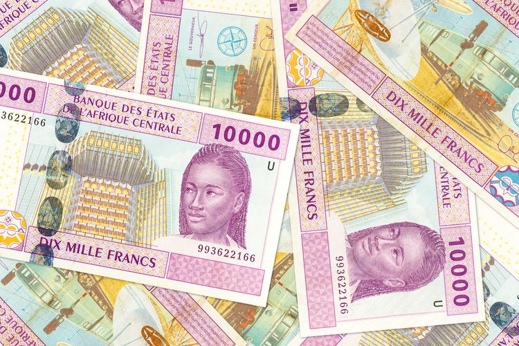 セネガルの通貨とチップ