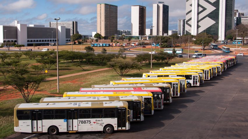 ブラジリアの主な交通手段