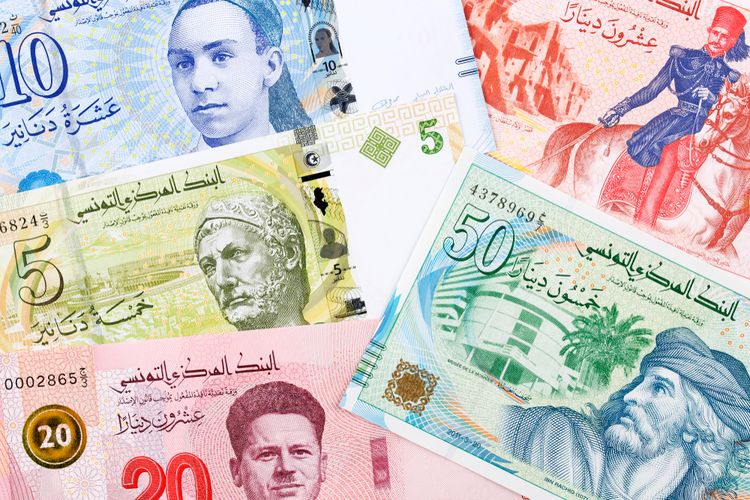 チュニジアの通貨とチップ