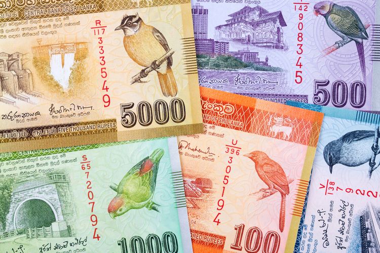スリランカの通貨とチップ