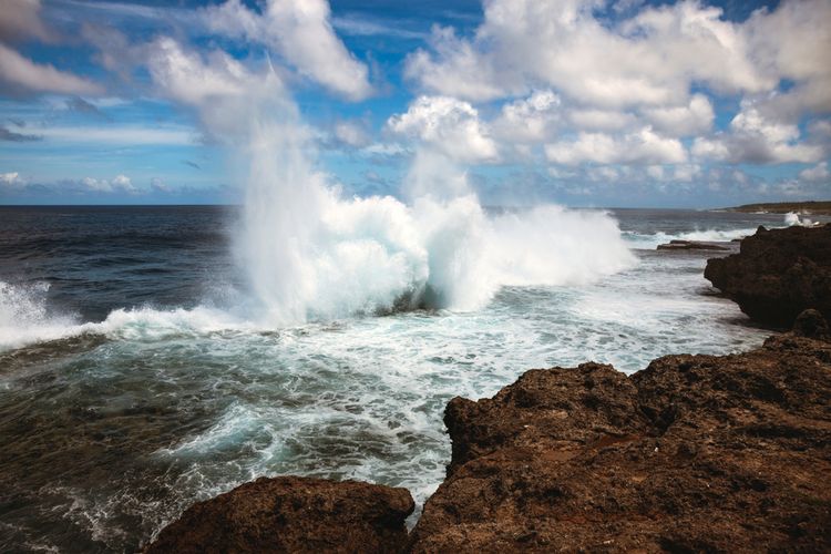 Tonga - Major Tourist Attractions & UNESCO World Heritage Sites