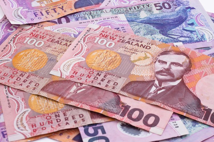 ニュージーランドの通貨とチップ