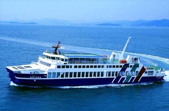 フェリーひなせ 瀬戸内海を渡るゆったり定期運航船