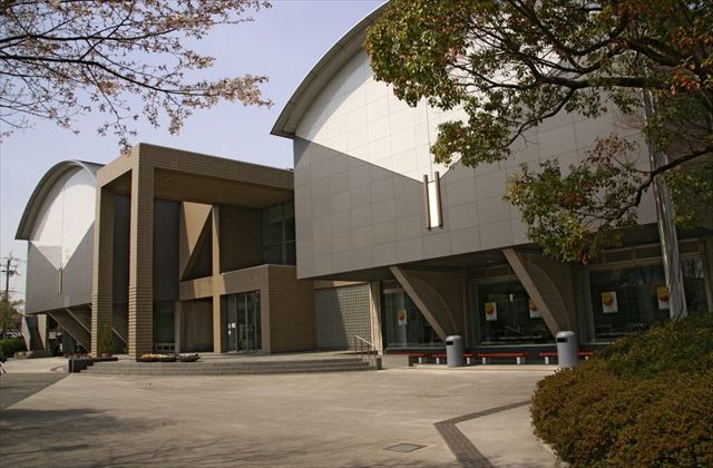 泉大津 大阪府立弥生文化博物館