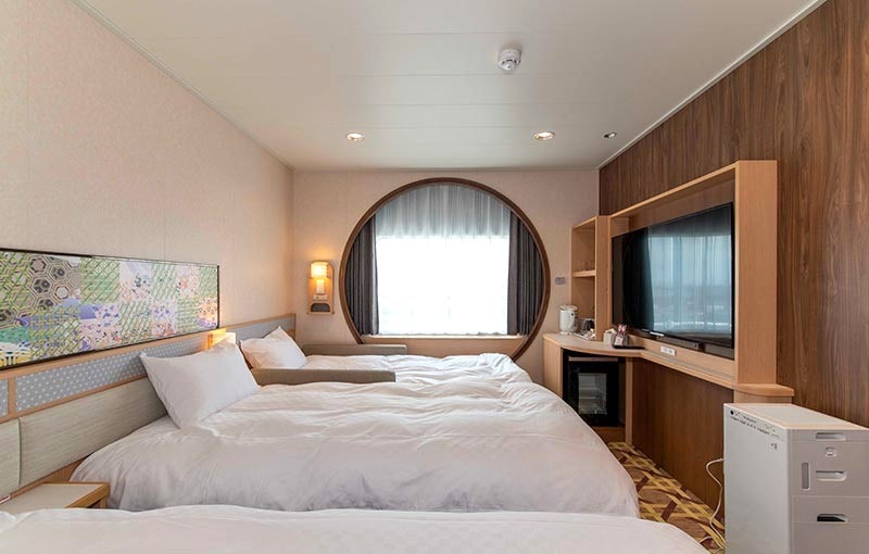 さんふらわあ　むらさきの客室 デラックス（洋室）