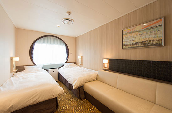 さんふらわあ　さつまの客室 デラックス（洋室）