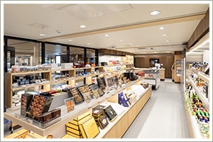 さんふらわあ　むらさき ショップ・自動販売機