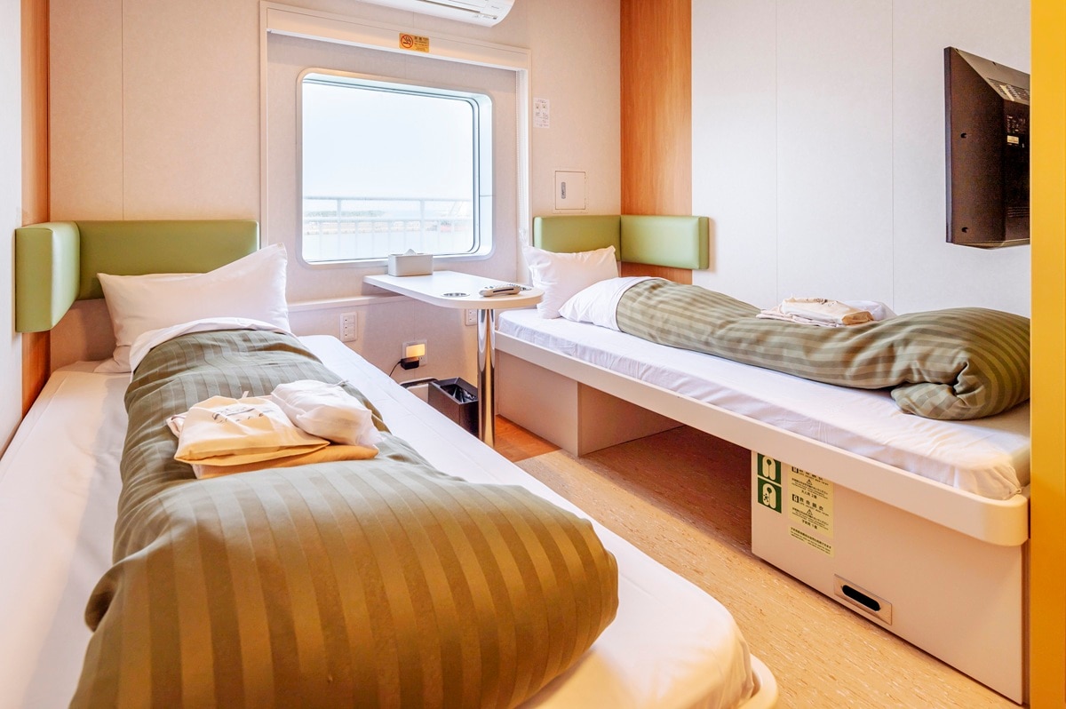 ファーストツイン