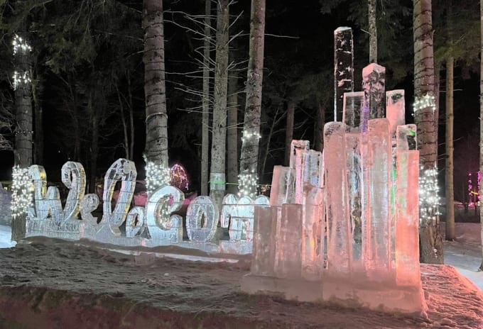まほら岩手「氷の世界」か氷のアート
