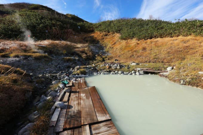 藤七温泉 彩雲荘の絶景露天風呂（八幡平）