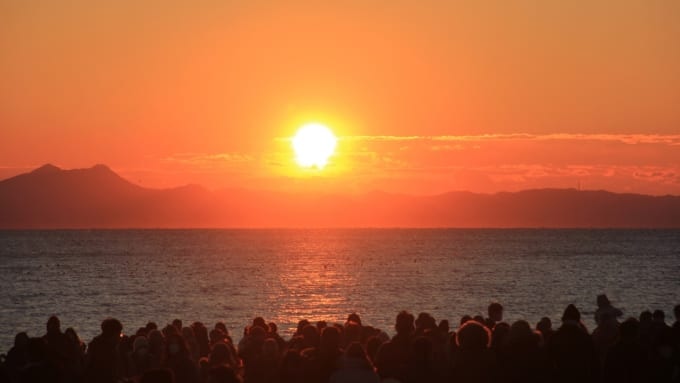 神奈川県三浦市にある三浦海岸の初日の出