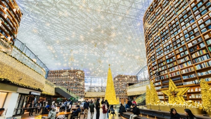 ソウル　コエックスモール　ピョルマダン図書館