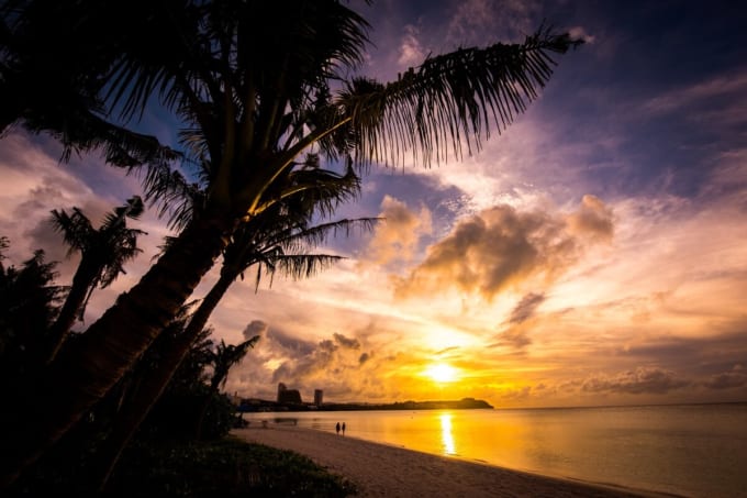 タモンビーチの夕日
