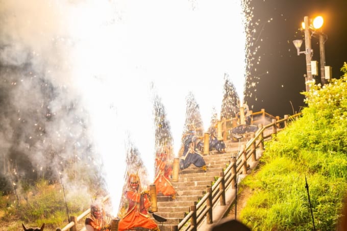 登別温泉「地獄の谷の鬼花火」