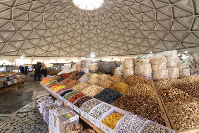 シヨブ・バザール（ウズベキスタン・サマルカンド）