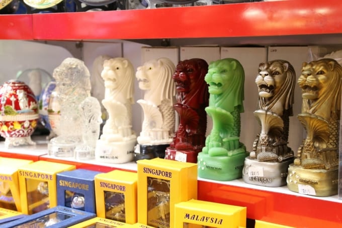 マーライオンの置物（シンガポール）