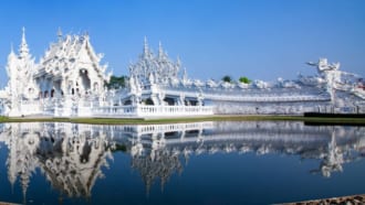 ワット・ロンクン（チェンライ）