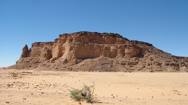 美しい景観と聖地を楽しめるスーダンの世界遺産、ゲベル・バルカルとナパタ地域の遺跡群