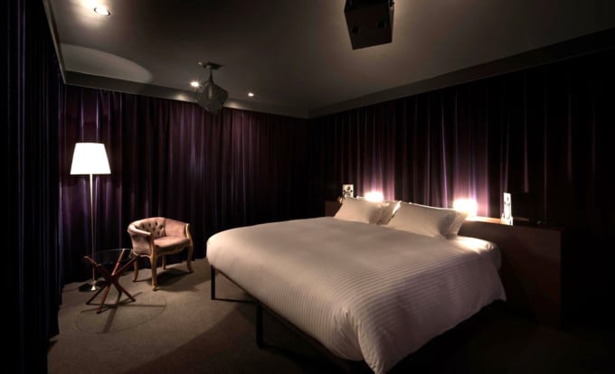 BnA Alter Museumのスーペリアキングルーム　AOKI Takamasa