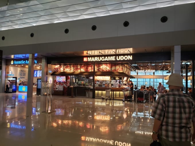 スカルノハッタ国際空港のレストラン街