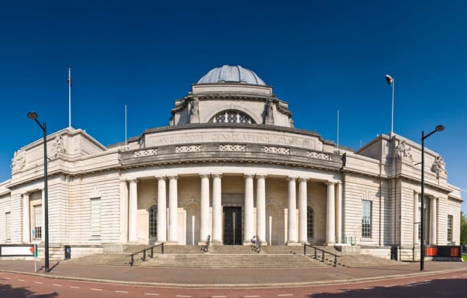 カーデイフ国立博物館＆美術館（ウェールズ）