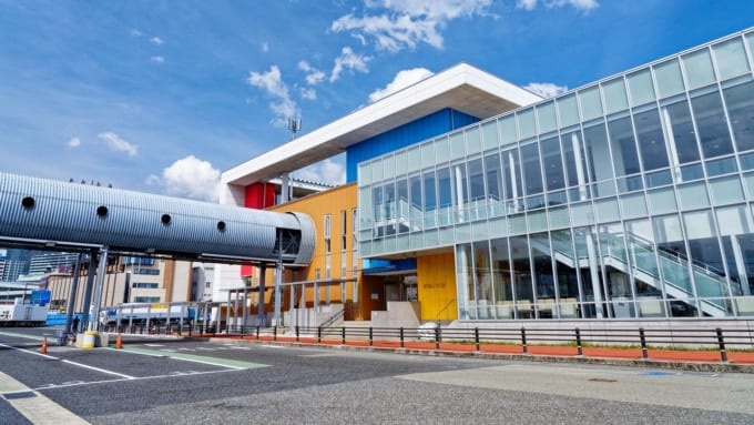 神戸三宮フェリーターミナル