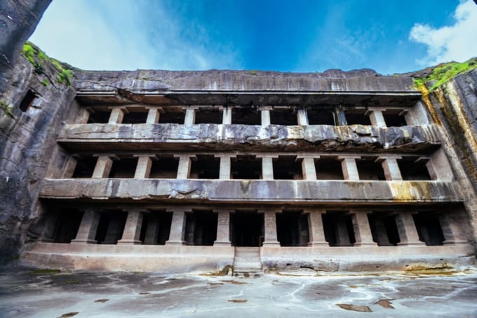 エローラの石窟寺院群［インド・アウランガバード］