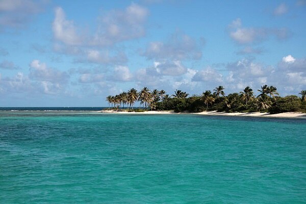カリブの美しいセントビンセント・グレナディーン諸島の治安情報とその対策