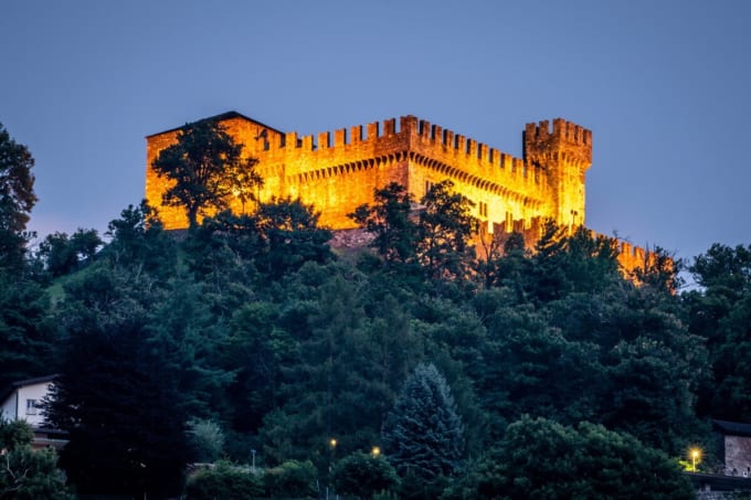 サッソ・コルバロ城「ベッリンツォーナ旧市街の3つの城と防壁・城壁群」