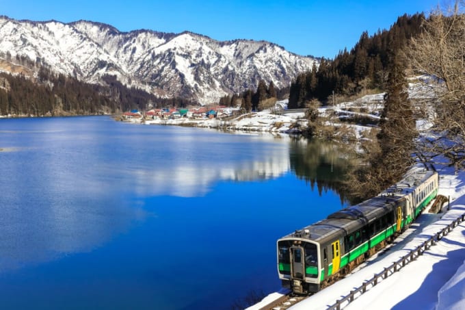 JR只見線と大志集落