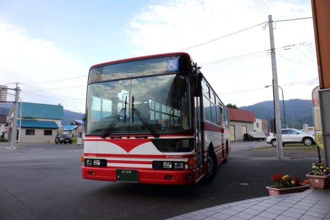 JR音威子府駅での宗谷バス