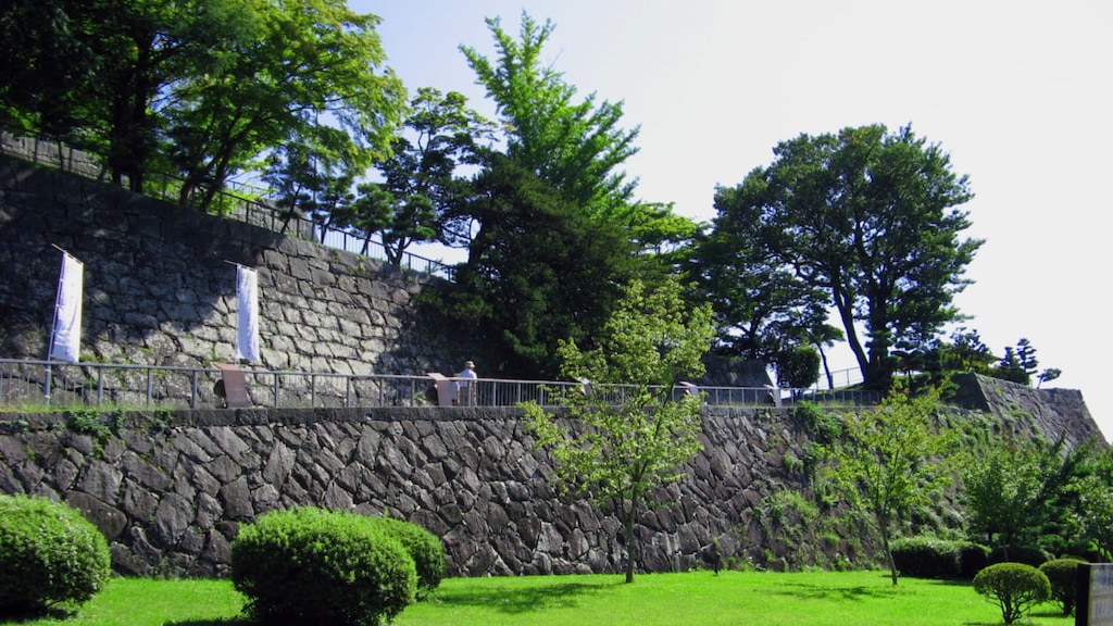 盛岡城跡公園（岩手公園）の見どころ｜四季折々の景色が楽しめる都市公園