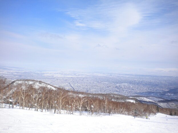 札幌でスキー！観光途中にもパウダースノーを満喫できる札幌周辺のゲレンデ