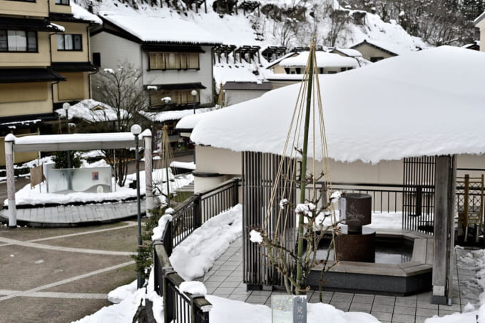 湯涌温泉　白鷺の足湯（金沢）