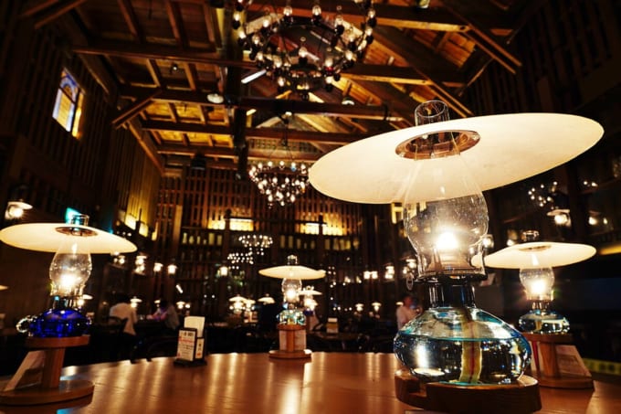 小樽堺町通り商店街「北一ホール」（北海道小樽市）