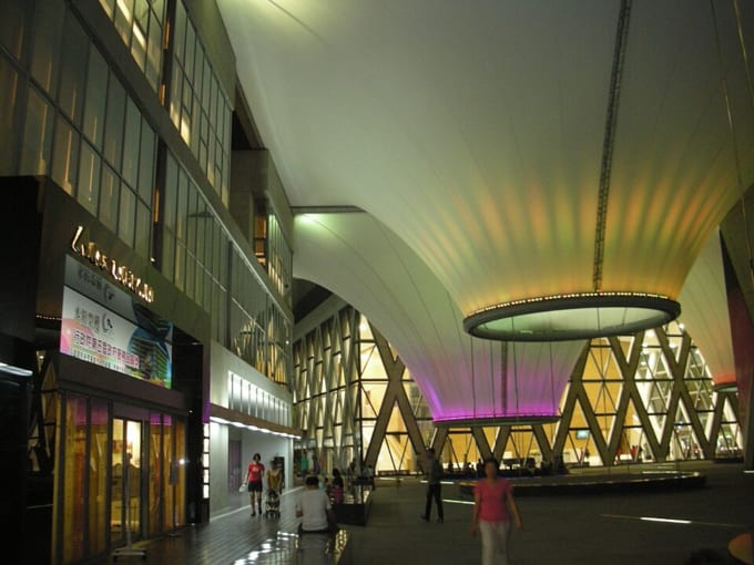 大東文化芸術中心（台湾・高雄）