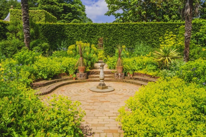 ヒドコート・マナー・ガーデン（チッピング・カムデン）