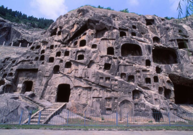 中国・古玩「石仏・仏陀坐像」中国三国時代・北魏・南梁・寺院