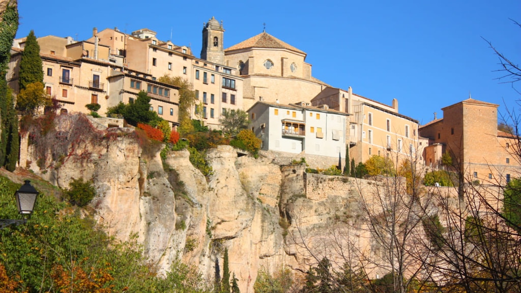 【世界遺産】城塞都市クエンカの観光情報｜魔法にかけられた街とは？