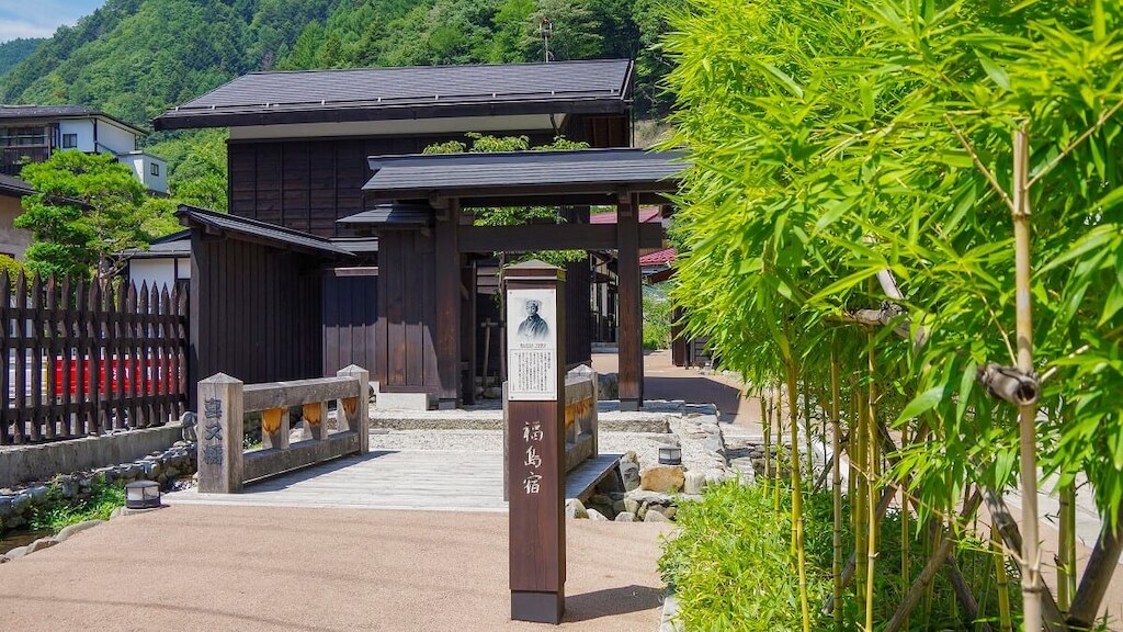 長野県木曽町周辺のオススメ観光スポット5選！木曽馬と自然にふれあおう！