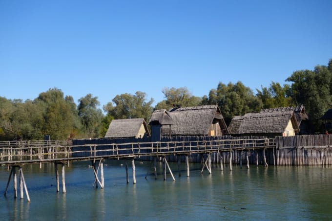 【ドイツ世界遺産】アルプス山系の先史時代杭上住居跡群