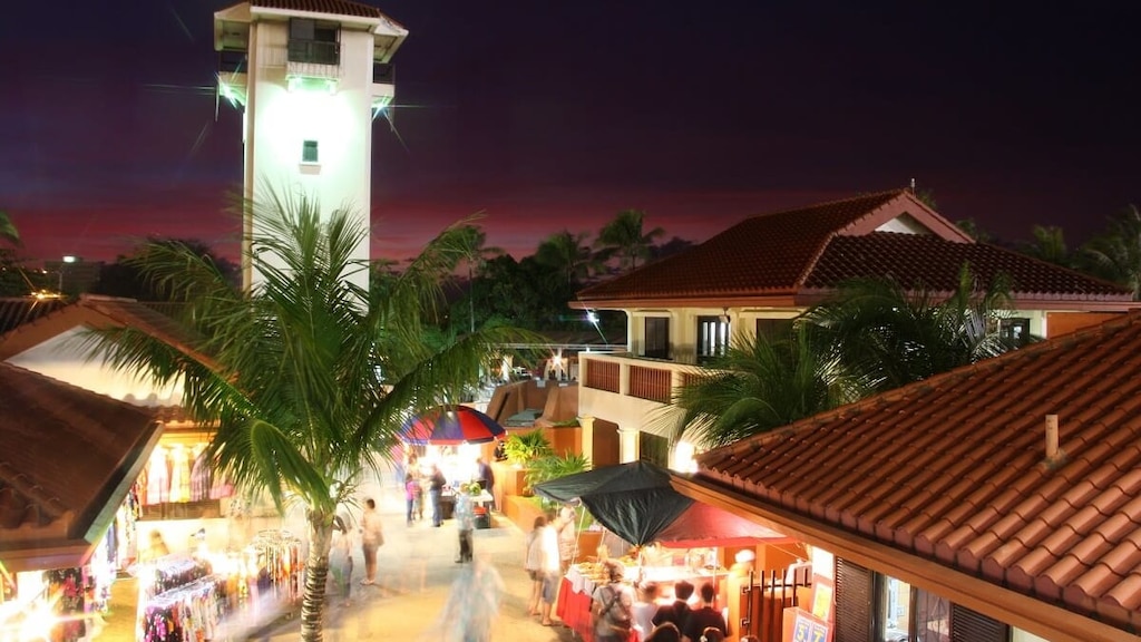 絶対に外せない！グアム中部、チャモロビレッジのナイトマーケット