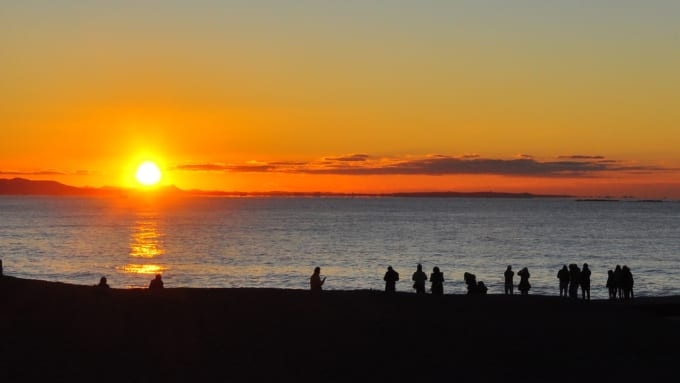 茅ヶ崎市にあるサザンビーチちがさき海水浴場の初穂の出