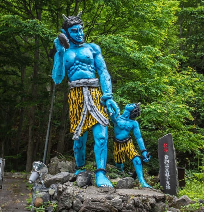 親子鬼像（登別温泉）
