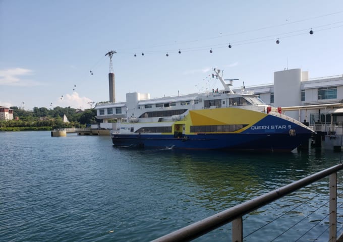 バタム島行きフェリー